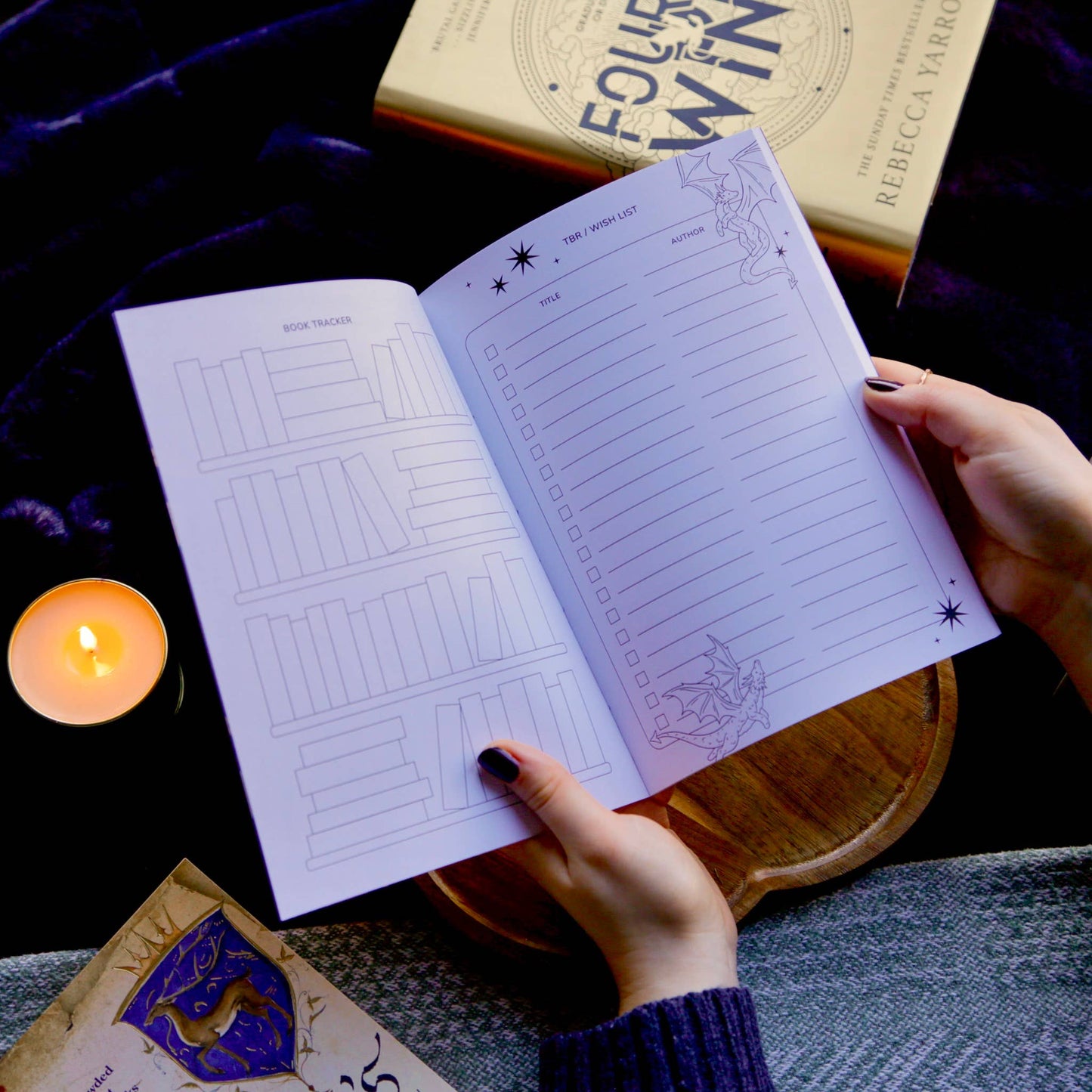 Hopscotch Paper Co. - Reading Journal Dragon, Cosy Quest – 50 Book Review Notebook