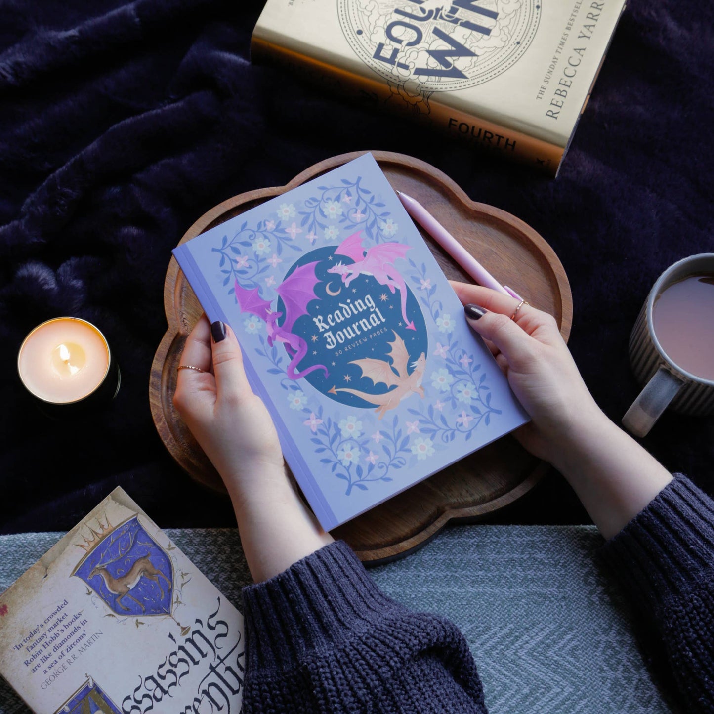 Hopscotch Paper Co. - Reading Journal Dragon, Cosy Quest – 50 Book Review Notebook