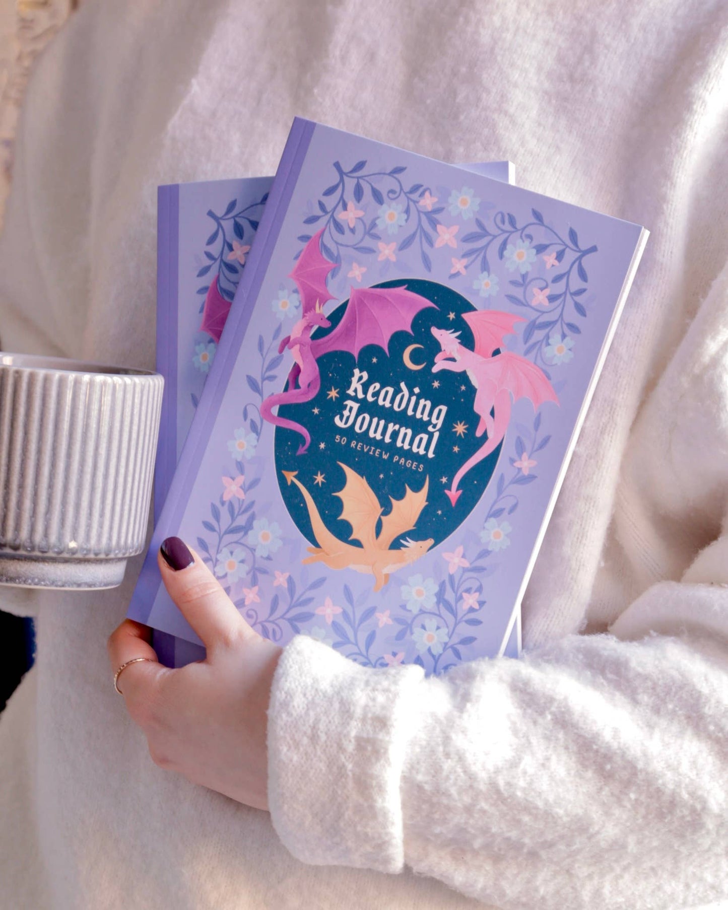 Hopscotch Paper Co. - Reading Journal Dragon, Cosy Quest – 50 Book Review Notebook